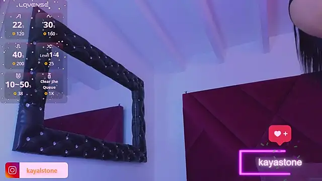 Snapshot of Kayalstone_12 chatting on 11.11.25 Kayalstone 12 online show from 11.11.25