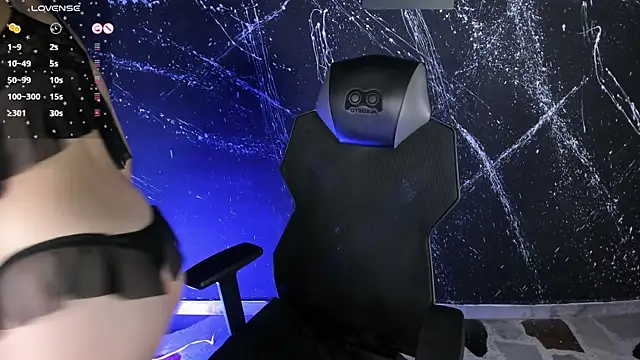 AsiaAndZoe online show from 09.10.25