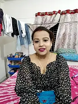 Snapshot of hornypiu697 chatting on 04.19.26 hornypiu697 online show from 04.19.26