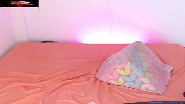 Snapshot of alessandro_musk chatting on 02.18.26 alessandro musk online show from 02.18.26