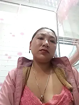 Snapshot of Adbe5 chatting on 03.17.26 Adbe5 online show from 03.17.26