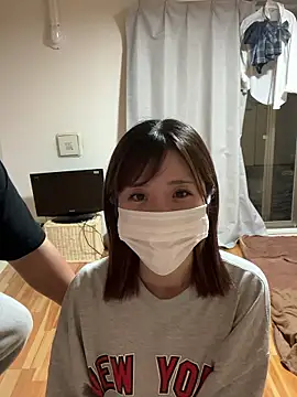 mei chan a online show from 10.16.25