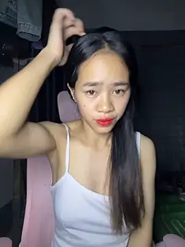 Snapshot of TiNa_04 chatting on 09.11.25 TiNa 04 online show from 09.11.25