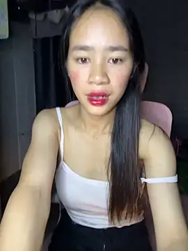 Snapshot of TiNa_04 chatting on 09.14.25 TiNa 04 online show from 09.14.25