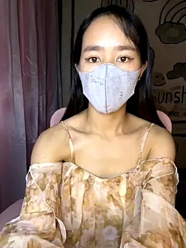 Snapshot of TiNa_04 chatting on 10.01.25 TiNa 04 online show from 10.01.25