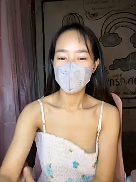 Snapshot of TiNa_04 chatting on 10.14.25 TiNa 04 online show from 10.14.25