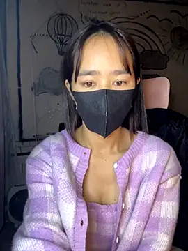 Snapshot of TiNa_04 chatting on 12.02.25 TiNa 04 online show from 12.02.25