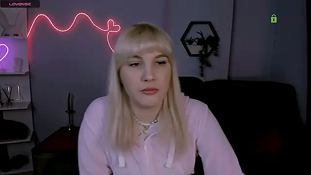 Snapshot of marta_smith chatting on 02.03.26 marta smith online show from 02.03.26