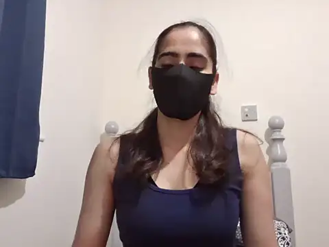 Snapshot of BobtailFormal chatting on 12.13.25 BobtailFormal online show from 12.13.25