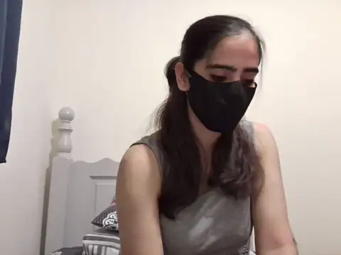 Snapshot of BobtailFormal chatting on 12.18.25 BobtailFormal online show from 12.18.25