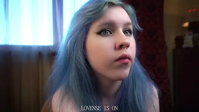 Snapshot of ElizSpieth chatting on 05.16.26 ElizSpieth online show from 05.16.26