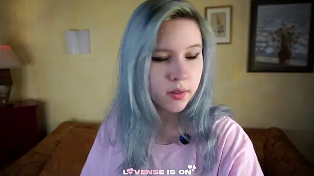 Snapshot of ElizSpieth chatting on 06.05.26 ElizSpieth online show from 06.05.26