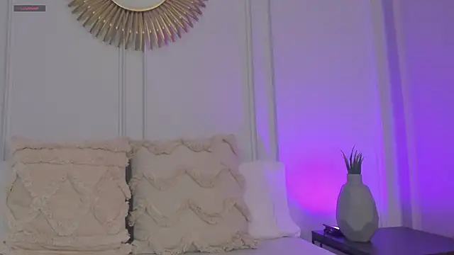 CharlotteBrownn  online show from 05.27.26