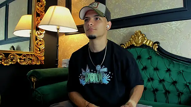 AlessandroKiing online show from 05.13.26