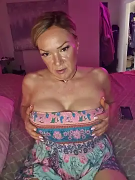 Sugarloveless online show from 04.27.26