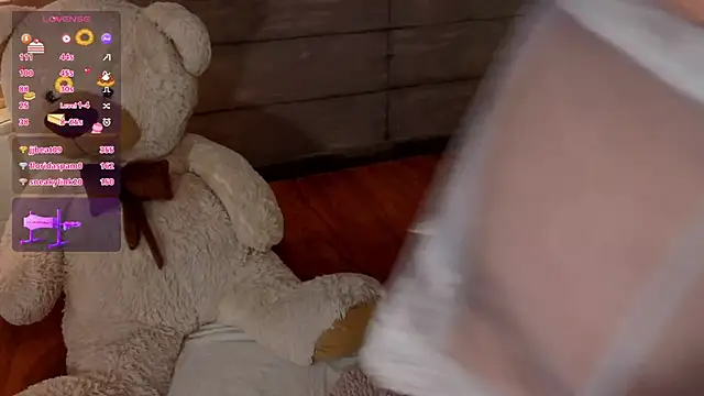 MeganAdamms online show from 12.19.25