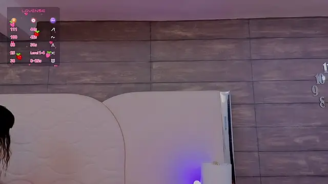 MeganAdamms online show from 02.10.26