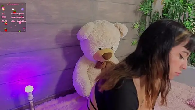 MeganAdamms online show from 03.12.26