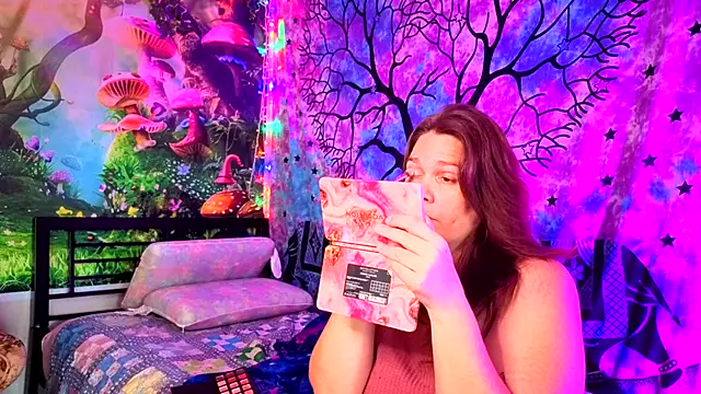 Snapshot of Princess__Kitty__ chatting on 09.12.25 Princess Kitty online show from 09.12.25