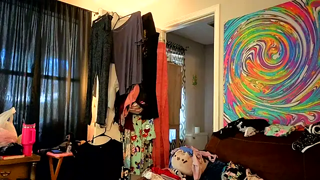 Snapshot of Princess__Kitty__ chatting on 10.11.25 Princess Kitty online show from 10.11.25