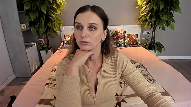 SofiSoft online show from 09.10.25