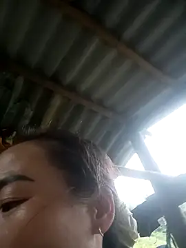 Snapshot of CoMay003 chatting on 10.21.25 CoMay003 online show from 10.21.25