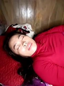 Snapshot of CoMay003 chatting on 11.12.25 CoMay003 online show from 11.12.25