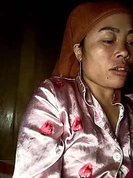 Snapshot of CoMay003 chatting on 01.17.26 CoMay003 online show from 01.17.26