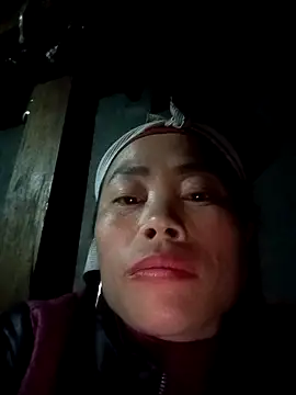 Snapshot of CoMay003 chatting on 02.04.26 CoMay003 online show from 02.04.26