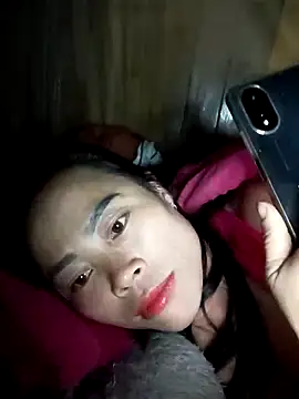 Snapshot of CoMay003 chatting on 02.11.26 CoMay003 online show from 02.11.26