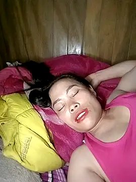 Snapshot of CoMay003 chatting on 02.12.26 CoMay003 online show from 02.12.26