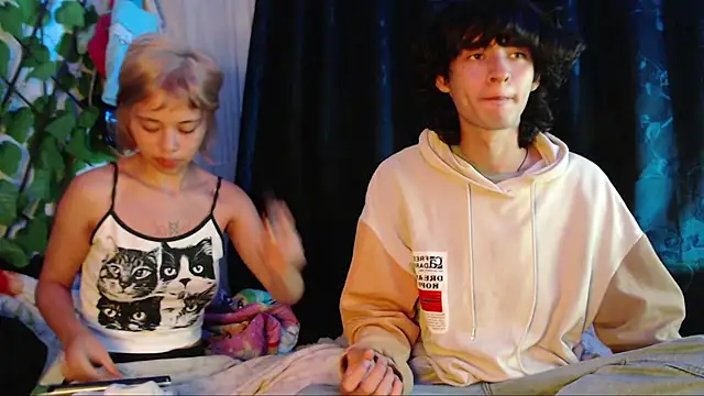 MixiPeach online show from 05.09.26