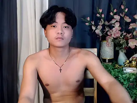 Snapshot of youre_BabyBoy chatting on 11.18.25 youre BabyBoy online show from 11.18.25