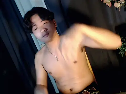 Snapshot of youre_BabyBoy chatting on 11.28.25 youre BabyBoy online show from 11.28.25