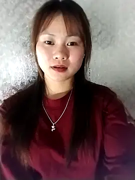 Snapshot of Sisi_dy01 chatting on 04.21.26 Sisi dy01 online show from 04.21.26