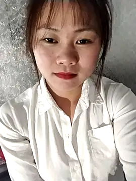 Snapshot of Sisi_dy01 chatting on 04.23.26 Sisi dy01 online show from 04.23.26