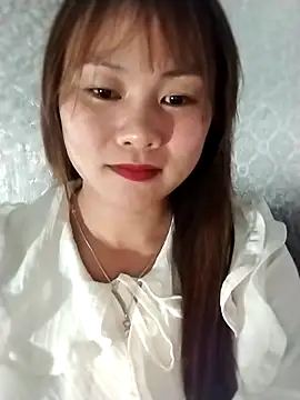 Snapshot of Sisi_dy01 chatting on 04.25.26 Sisi dy01 online show from 04.25.26