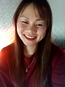 Snapshot of Sisi_dy01 chatting on 04.26.26 Sisi dy01 online show from 04.26.26