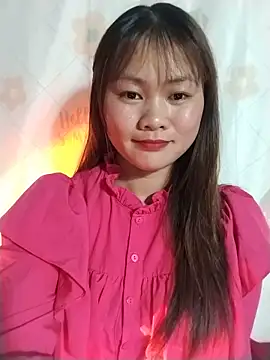 Snapshot of Sisi_dy01 chatting on 05.19.26 Sisi dy01 online show from 05.19.26