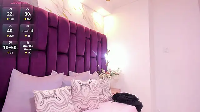 cloe spencerr online show from 09.19.25