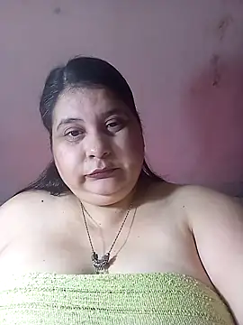 Snapshot of Ayma1983 chatting on 09.22.25 Ayma1983 online show from 09.22.25