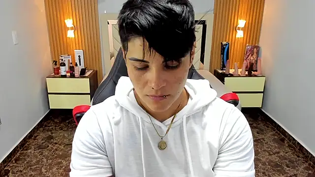 KAROLLJONES1 online show from 09.09.25