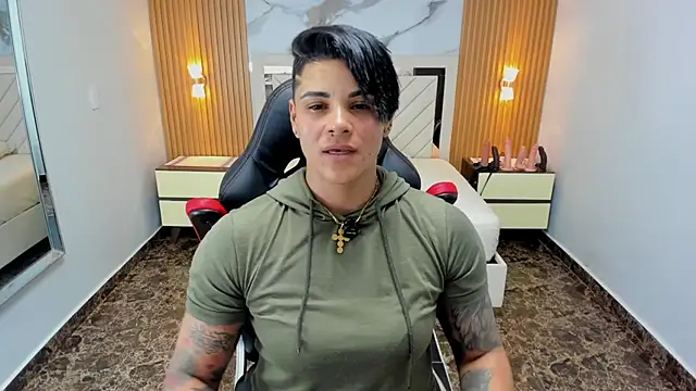KAROLLJONES1 online show from 05.04.26