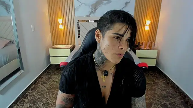 KAROLLJONES1 online show from 07.18.26