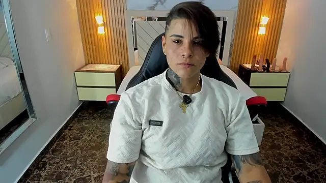 KAROLLJONES1 online show from 07.28.26