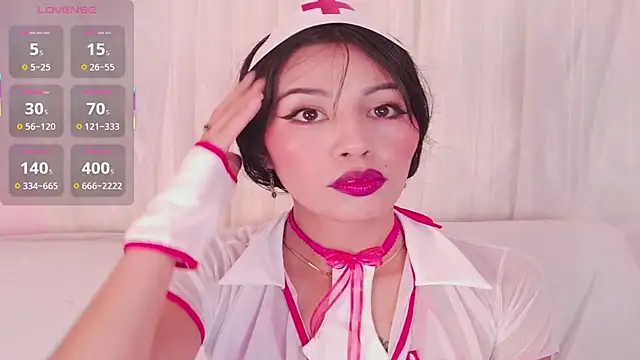 Miss Charlottet online show from 04.28.26
