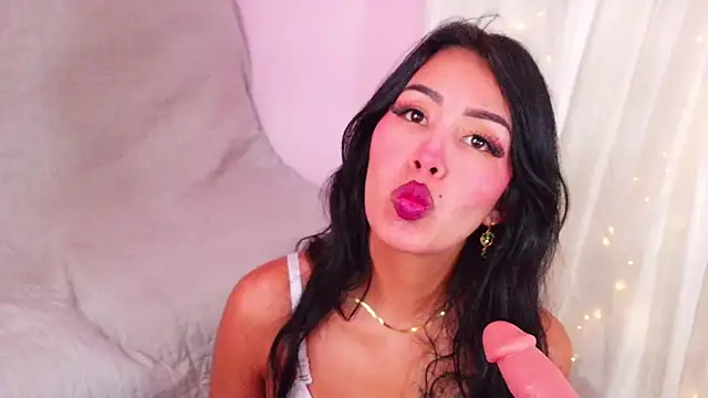 Miss Charlottet online show from 06.18.26