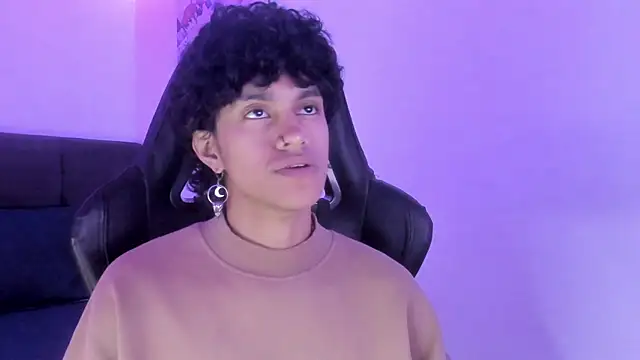 Snapshot of Khada__Jhin4 chatting on 10.11.25 Khada  Jhin4 online show from 10.11.25