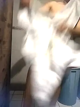 andreustoreto online show from 10.28.25