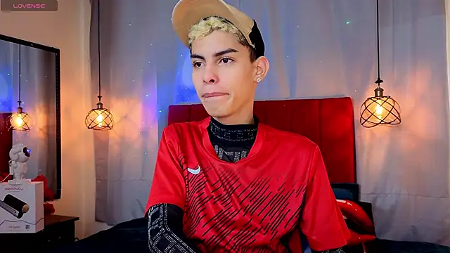 Room 69x online show from 03.09.26